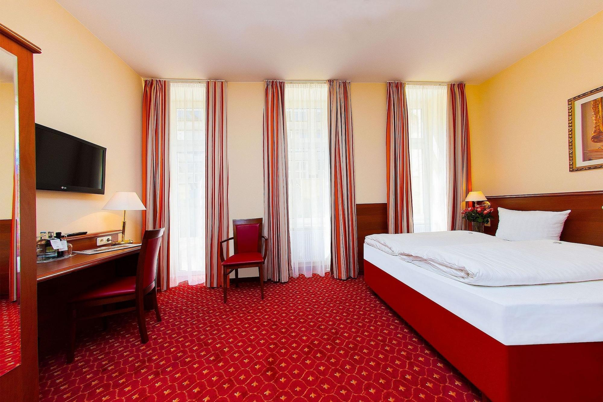 Hotel & Apartments Zarenhof Berlin Friedrichshain מראה חיצוני תמונה